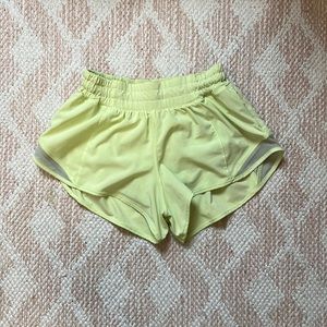 lululemon shorts in this pretty yellow